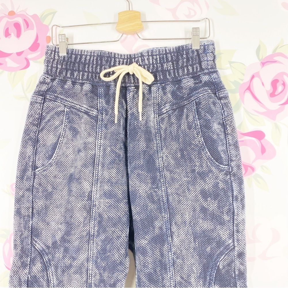 NEW Free People Arcadia Honeycomb Harem Dark Wash Pants S - Picture 6 of 15